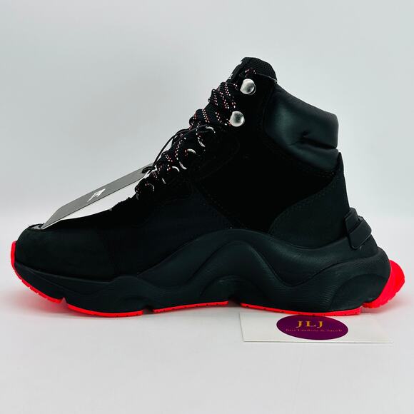 Sorel Women's Kinetic RNEGD Conquest WP Boots Black/Red NL4400-012 Size 5 - Picture 8 of 11